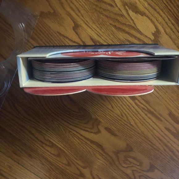 I Love Lucy complete set heart shaped box container all 9 seasons new! - Picture 4 of 4